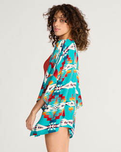 ALTERNATE VIEW OF TUCSON WOMEN'S OPEN-FRONT COVERUP IN TURQUOISE image number 3