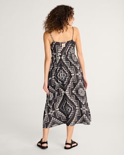 ALTERNATE VIEW OF OXBOW STRAPPY MAXI DRESS IN BLACK/WHITE image number 2