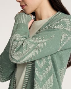 ALTERNATE VIEW OF WOMEN'S TEXTURED SIERRA SPRINGS CARDIGAN IN SAGE image number 6