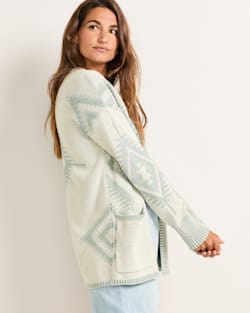 ALTERNATE VIEW OF WOMEN'S TEXTURED SIERRA SPRINGS CARDIGAN IN NATURAL/BLUE image number 3