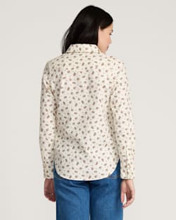 ALTERNATE VIEW OF WOMEN'S FLORAL COTTON TWILL GAMBLER SHIRT IN ECRU image number 2