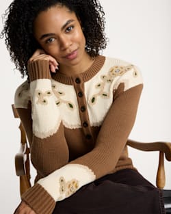 WOMEN'S WESTERN FLORAL HENLEY SWEATER IN SPICE BROWN image number 1