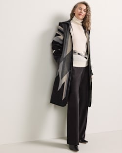 ALTERNATE VIEW OF WOMEN'S WYETH TRAIL WOOL BLANKET COAT IN BLACK image number 2