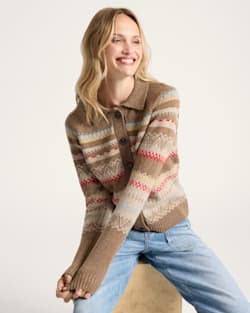 WOMEN'S FAIR ISLE MERINO CARDIGAN IN TAN MULTI image number 1