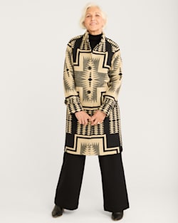 TIMBERLINE WOOL COAT IN BLACK/TAN HARDING image number 1