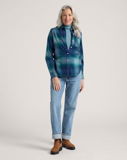 ALTERNATE VIEW OF PLAID COTTON FLANNEL RELAXED SHIRT IN TEAL OMBRE image number 5
