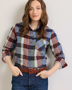 WOMEN'S PLAID COTTON FLANNEL RELAXED SHIRT IN BLUE/RED MULTI PLAID image number 1