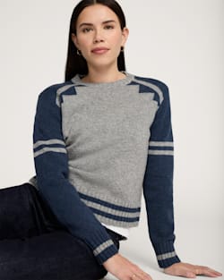 WOMEN'S GRAPHIC SHETLAND COLLECTION SWEATER IN GREY/BLUE HEATHER image number 1
