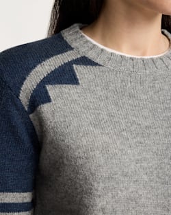 ALTERNATE VIEW OF WOMEN'S GRAPHIC SHETLAND COLLECTION SWEATER IN GREY/BLUE HEATHER image number 4