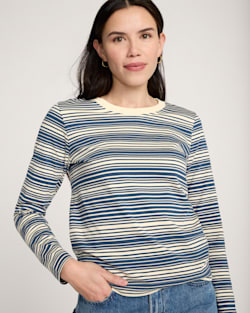 WOMEN'S LONG-SLEEVE STRIPE DESCHUTES TEE IN BLUE STRIPE image number 1