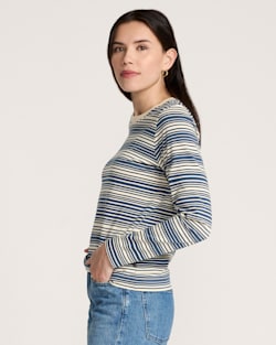 ALTERNATE VIEW OF WOMEN'S LONG-SLEEVE STRIPE DESCHUTES TEE IN BLUE STRIPE image number 3