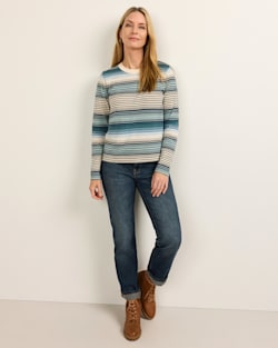 ALTERNATE VIEW OF WOMEN'S LONG-SLEEVE STRIPE DESCHUTES TEE IN TEAL/BLUE STRIPE image number 5