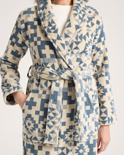 ALTERNATE VIEW OF BLUE RIDGE COTTON TERRY VELOUR ROBE IN BLUE/WHITE image number 4