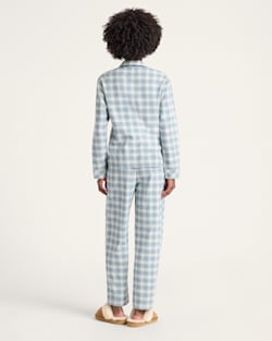 ALTERNATE VIEW OF WOMEN'S PLAID FLANNEL PAJAMA SET IN BLUE OMBRE image number 2
