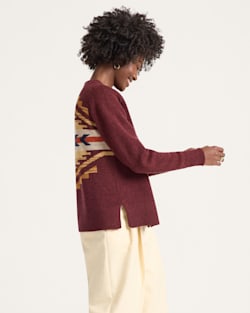 ALTERNATE VIEW OF WOMEN'S LAMBSWOOL TUMALO CARDIGAN IN BURGUNDY image number 3