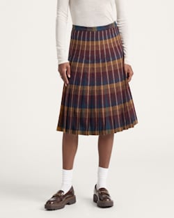 WOMEN'S REVERSIBLE PLEATED WOOL SKIRT IN BURGUNDY/TAN PLAID image number 1