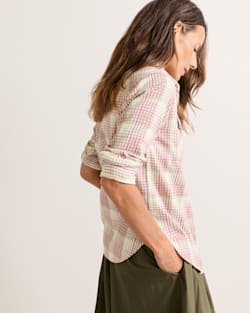 ALTERNATE VIEW OF WOMEN'S RILEY PLAID FLANNEL SHIRT IN IVORY MULTI PLAID image number 3