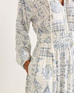 ALTERNATE VIEW OF WOMEN'S ATHENA MAXI DRESS IN BLUE LAUREL GROVE image number 5