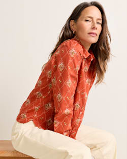 WOMEN'S COWGIRL LATTICE WINONA PUFF SLEEVE SHIRT IN ADOBE image number 1