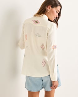 ALTERNATE VIEW OF WOMEN'S EMBROIDERED PERFECT ONE POCKET TEE IN IVORY image number 2