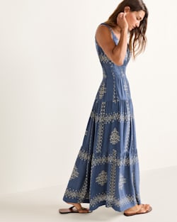 ALTERNATE VIEW OF WOMEN'S BROOKLYN SLEEVELESS DRESS IN NAVY image number 3