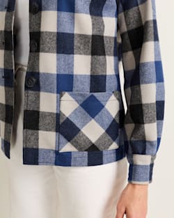 ALTERNATE VIEW OF WOMEN'S 49ER JACKET IN BLUE/TAN CHECK image number 5