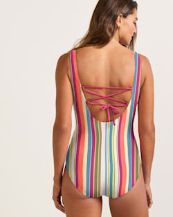 ALTERNATE VIEW OF HORIZON STRIPE WOMEN'S REVERSIBLE ONE-PIECE SWIMSUIT IN HORIZON STRIPE/CACTUS FLOWER image number 3