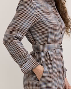 ALTERNATE VIEW OF WOMEN'S PLAID WORSTED WOOL SHIRT DRESS IN BLUE/MAROON image number 3