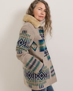 ALTERNATE VIEW OF WOMEN'S BROWNSVILLE SHEARLING COLLAR WOOL COAT IN TAN CHIEF JOSEPH image number 2