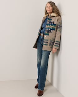 ALTERNATE VIEW OF WOMEN'S BROWNSVILLE SHEARLING COLLAR WOOL COAT IN TAN CHIEF JOSEPH image number 6