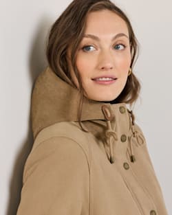 ALTERNATE VIEW OF WOMEN'S CEDAR CREEK CANVAS PARKA IN OLD OAK image number 5