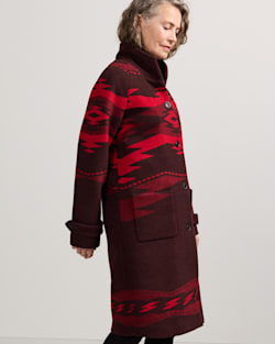 ALTERNATE VIEW OF WOMEN'S CROWN POINT ARCHIVE BLANKET COAT IN RED image number 3