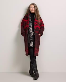 ALTERNATE VIEW OF WOMEN'S CROWN POINT ARCHIVE BLANKET COAT IN RED image number 4