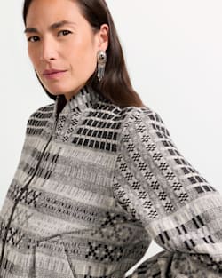 ALTERNATE VIEW OF WOMEN'S TEXTURED WOOL BOMBER JACKET IN BLACK/GREY OVERSHOT image number 4