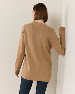 ALTERNATE VIEW OF WOMEN'S RELAXED MERINO CARDIGAN IN CAMEL image number 4
