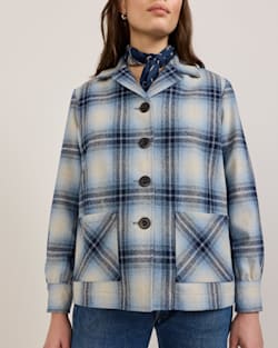 ALTERNATE VIEW OF WOMEN'S 49ER JACKET IN LIGHT BLUE MIX OMBRE image number 3