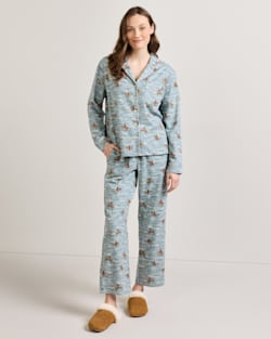 WOMEN'S COWBOY PRINT FLANNEL PAJAMA SET IN BLUE image number 1
