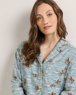 ALTERNATE VIEW OF WOMEN'S COWBOY PRINT FLANNEL PAJAMA SET IN BLUE image number 3