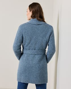 ALTERNATE VIEW OF WOMEN'S LAMBSWOOL BELTED CARDIGAN IN BLUE DONEGAL image number 2