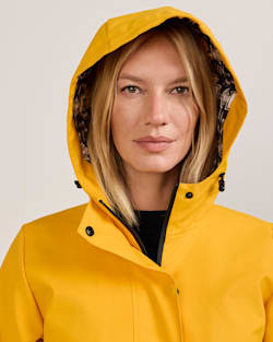 ALTERNATE VIEW OF WOMEN'S VICTORIA RAIN SLICKER IN YELLOW image number 3