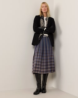 ALTERNATE VIEW OF WOMEN'S WORSTED WOOL PLEATED SKIRT IN BLUE STRIPE PLAID image number 2