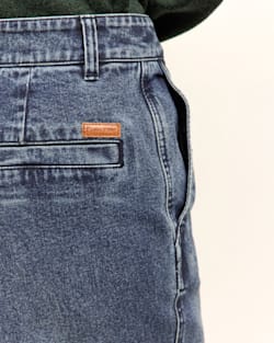 ALTERNATE VIEW OF WOMEN'S SELLWOOD DENIM PANTS IN DARK WASH image number 5