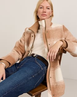 ALTERNATE VIEW OF WOMEN'S PLAID WOOL COAT IN CAMEL OMBRE image number 6
