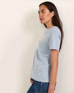 ALTERNATE VIEW OF WOMEN'S STICK TO YOUR SADDLE GRAPHIC TEE IN BLUE FOG image number 3