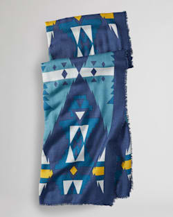 ALTERNATE VIEW OF SISKIYOU FEATHERWEIGHT WOOL SCARF IN BLUE image number 5