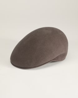 DRIVING CAP IN LIGHT BROWN image number 1