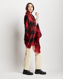 ALTERNATE VIEW OF PLAID FEATHERWEIGHT WOOL SCARF IN RED BUFFALO CHECK image number 3