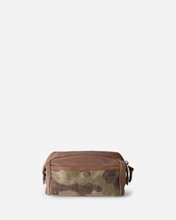 CAMO TRAVEL POUCH IN GREEN CAMO image number 1