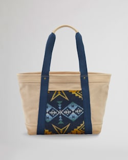PINTO MOUNTAINS TOTE IN NAVY/TAN MULTI image number 1