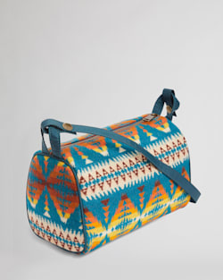 ALTERNATE VIEW OF TRAVEL KIT IN TURQUOISE SUMMIT PEAK image number 2